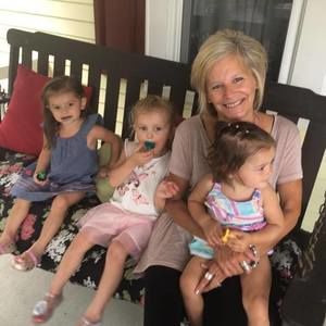 Meet your Posher, Debby